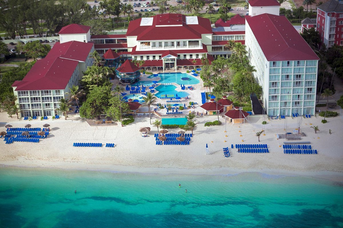 breezes resort spa bahamas